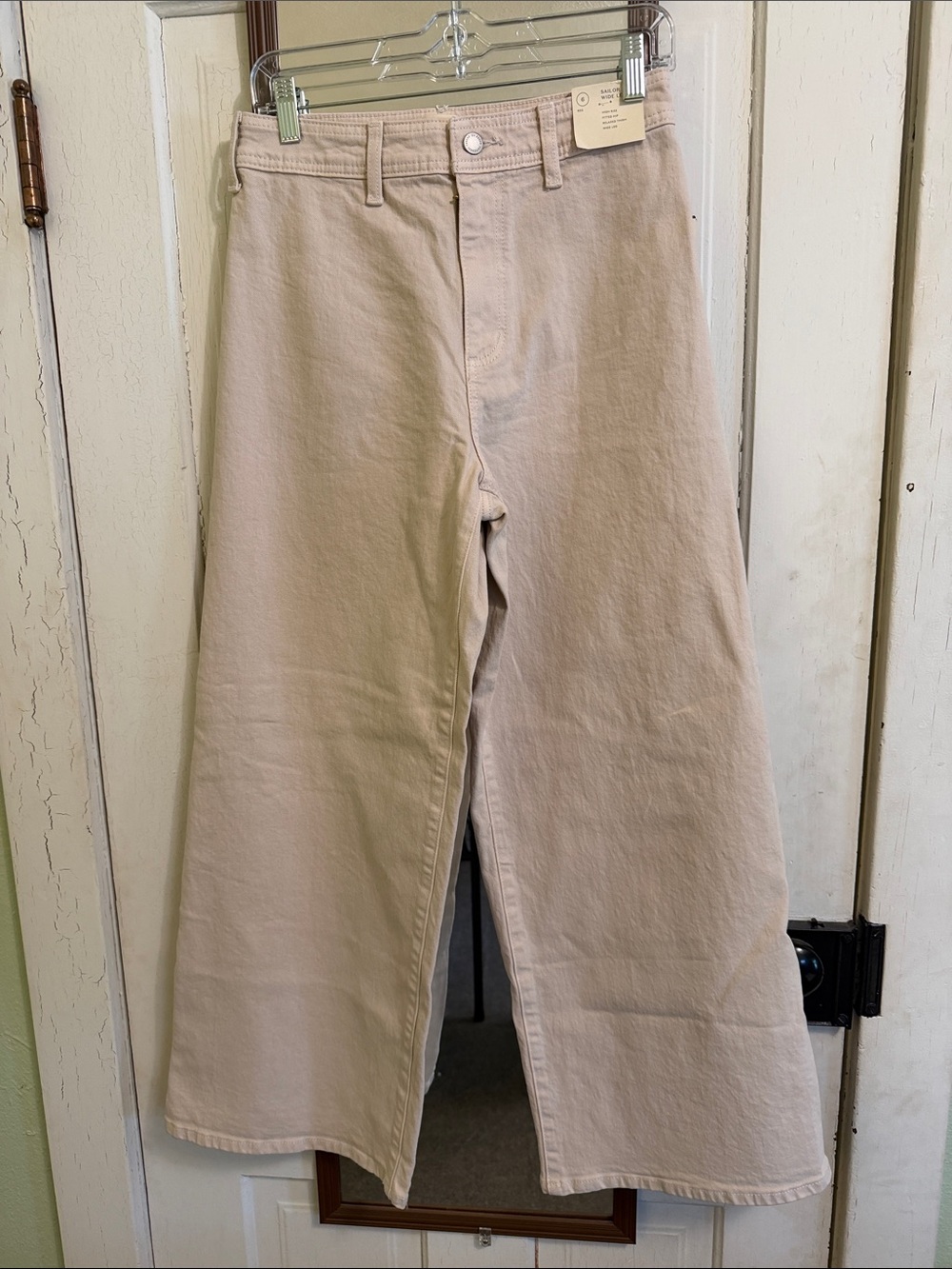 Universal Thread High-Rise Wide-Leg Jeans in Light Tan